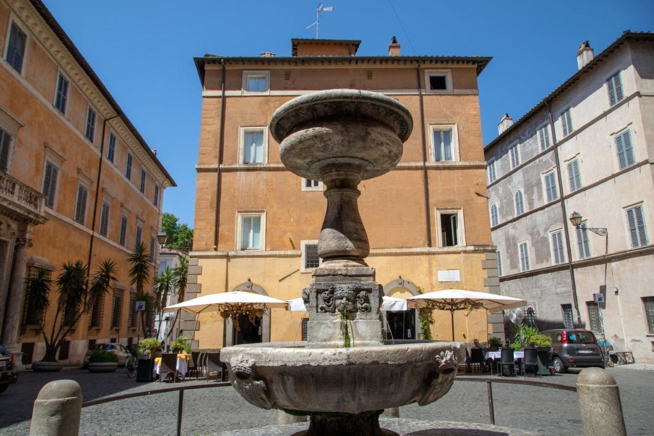 The Right Place 4u Navona Luxury Guest house 5*